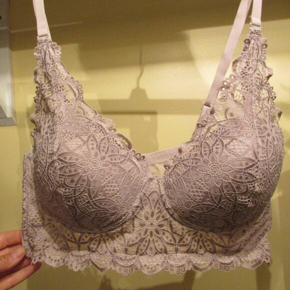 Maidenform Lightly Lined Lace Bralette New Without Tags 40C Style DM1188 - Picture 1 of 5